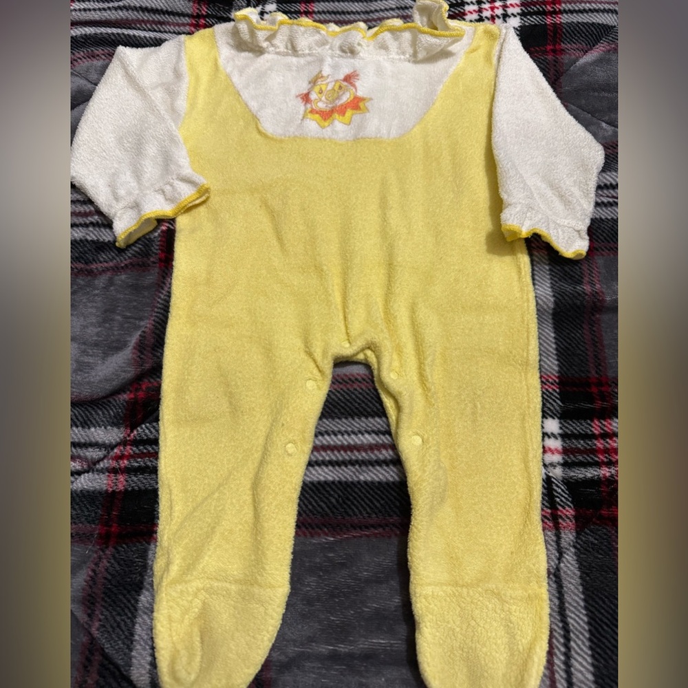 Vintage Carter’s 1970’s infant sleepwear